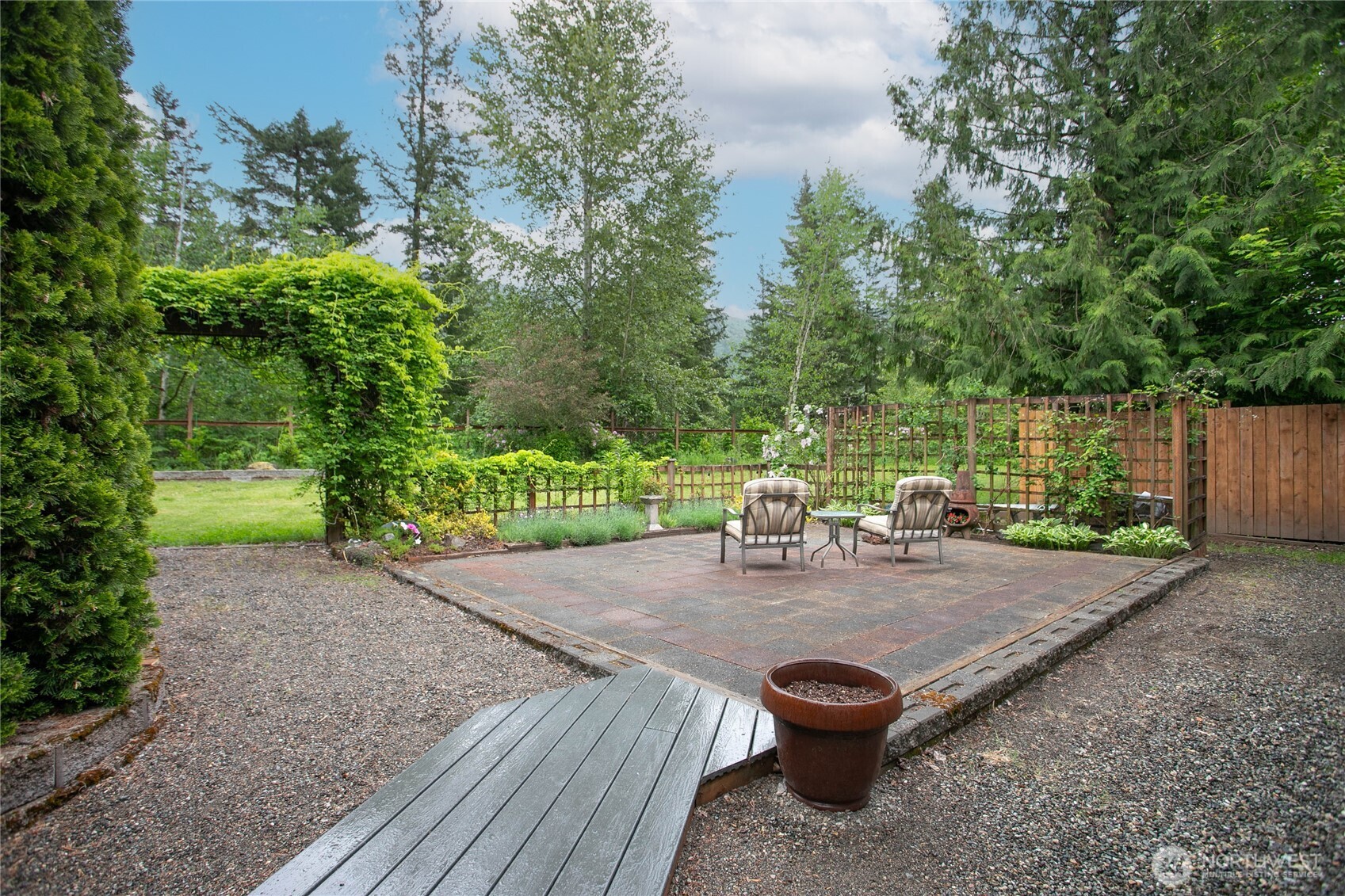 6236 Shamrock Road Maple Falls, WA 98266 - Photo 30 of 40