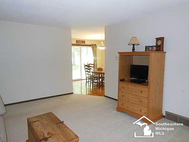 7350 Secor Road Petersburg, MI 49270 - Photo 15 of 25 20444552-14.JPG