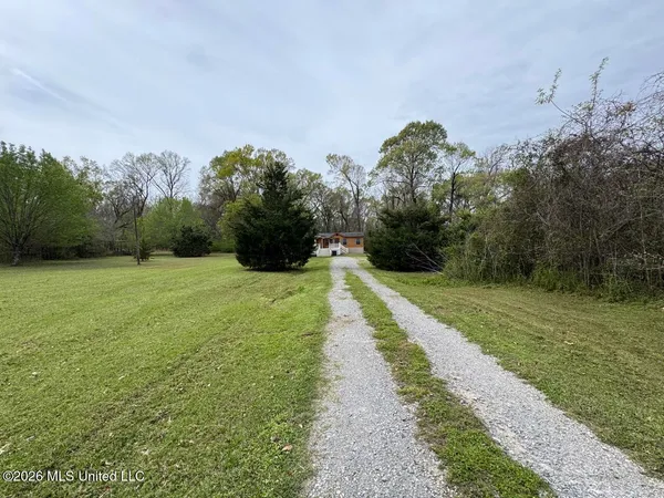 $199,000 | 146 Cloverdale Road, Unit A, Natchez, MS 39120