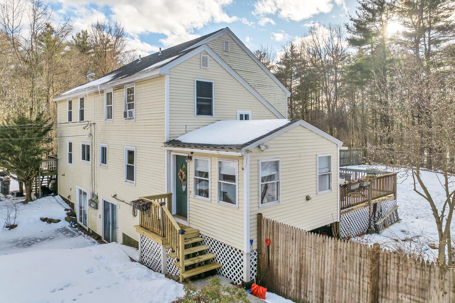 4 R Richardson Road Derry, NH 03038 - Photo 1 of 40
