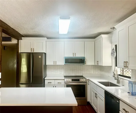 $1,850 | 410 Northeast 15th Court, Ocala, FL 34470