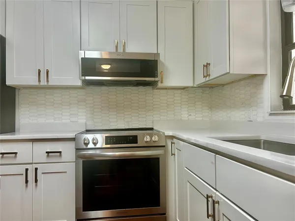 $1,850 | 410 Northeast 15th Court, Ocala, FL 34470