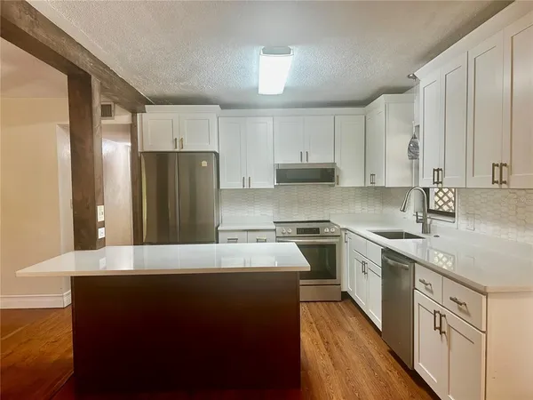 $1,850 | 410 Northeast 15th Court, Ocala, FL 34470