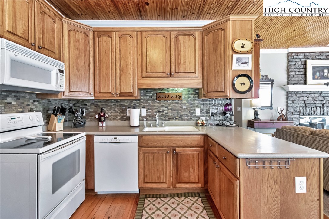 170 Rivers Edge Access Road, Unit 1 Jefferson, NC 28640 - Photo 11 of 50 Gallery Image 11