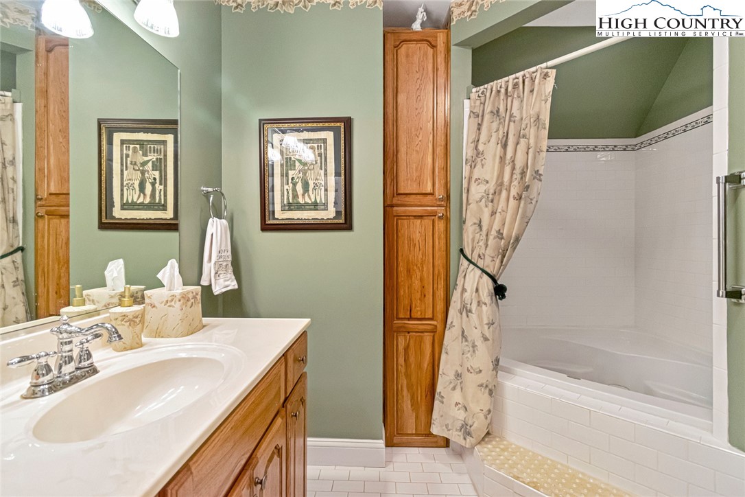 170 Rivers Edge Access Road, Unit 1 Jefferson, NC 28640 - Photo 30 of 50 Gallery Image 30