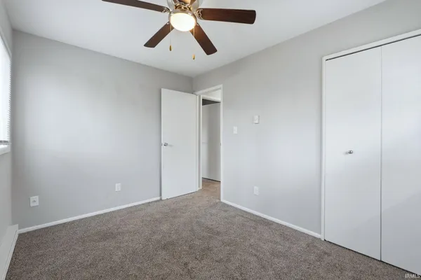 $164,900 | 3008 Fairoak Drive, Fort Wayne, IN 46809