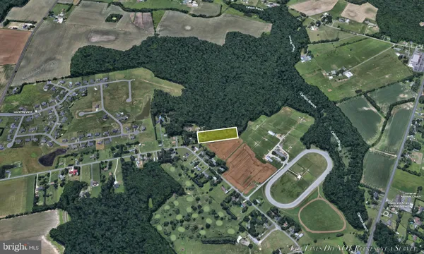 $199,000 | 589 Artis Drive, Dover, DE 19904