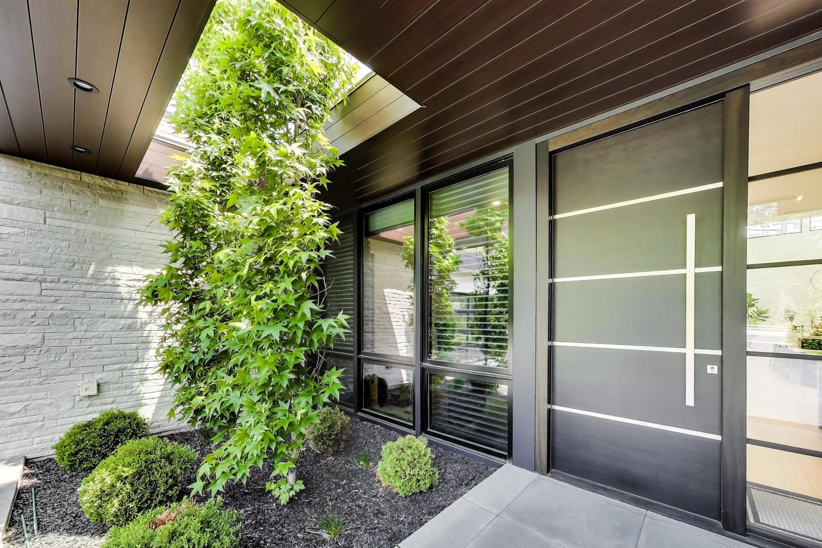 821 Harms Road Glenview, IL 60025 - Photo 5 of 41 a view of outdoor space with balcony