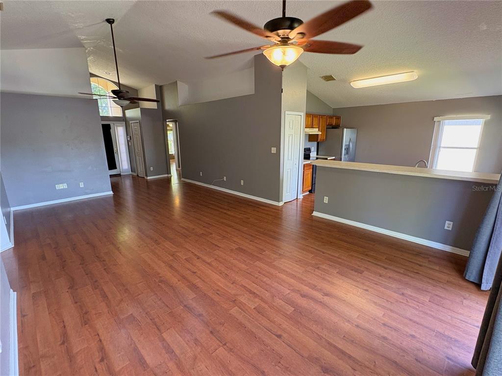 11049 Rouse Run Circle Orlando, FL 32817 - Photo 8 of 18