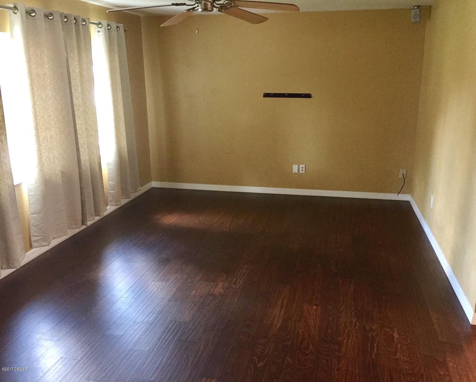740 Hawks Ridge Road Port Orange, FL 32127 - Photo 4 of 25 living room