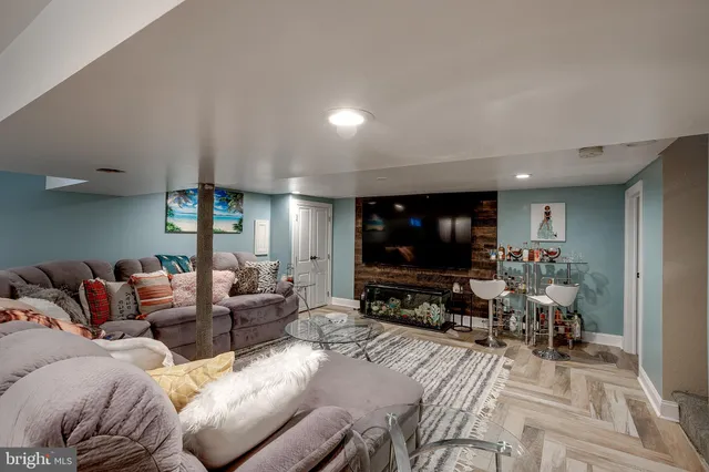 $420,000 | 14 Ridgeview Avenue, Berlin, NJ 08009