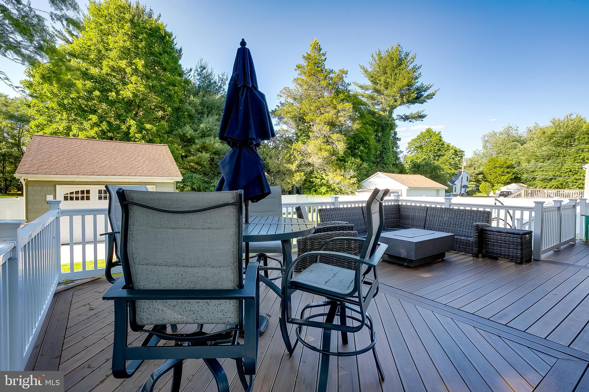 14 Ridgeview Avenue Berlin, NJ 08009 - Photo 38 of 41 Exterior Rear Deck