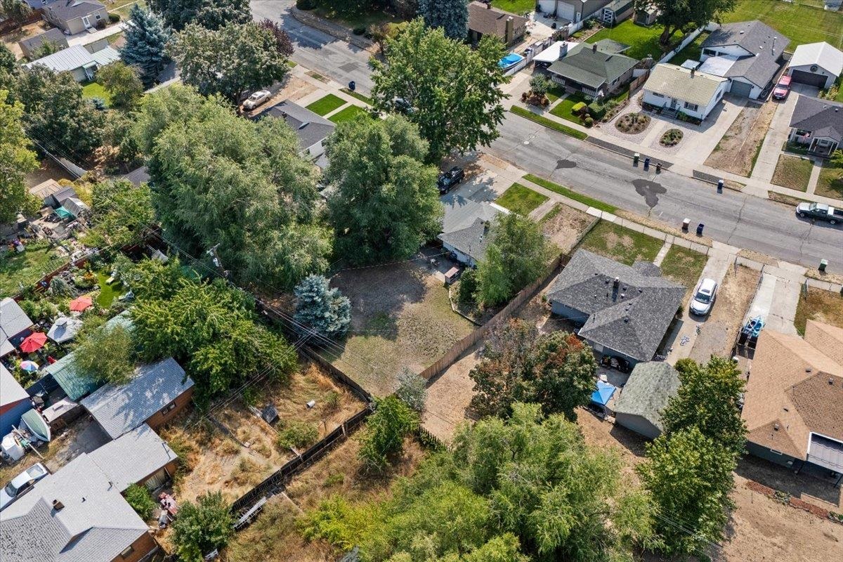 2424 West Decatur Avenue Spokane, WA 99205 - Photo 27 of 28 Gallery Image 27