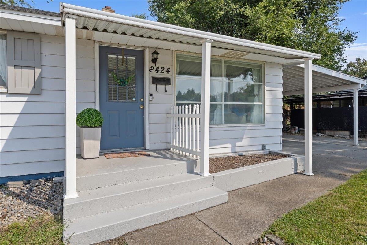 2424 West Decatur Avenue Spokane, WA 99205 - Photo 3 of 28 Gallery Image 3