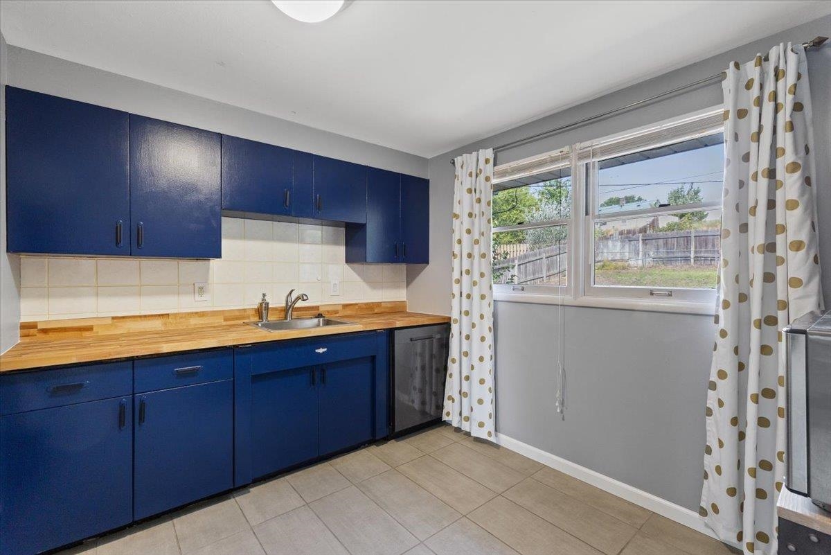 2424 West Decatur Avenue Spokane, WA 99205 - Photo 9 of 28 Gallery Image 9