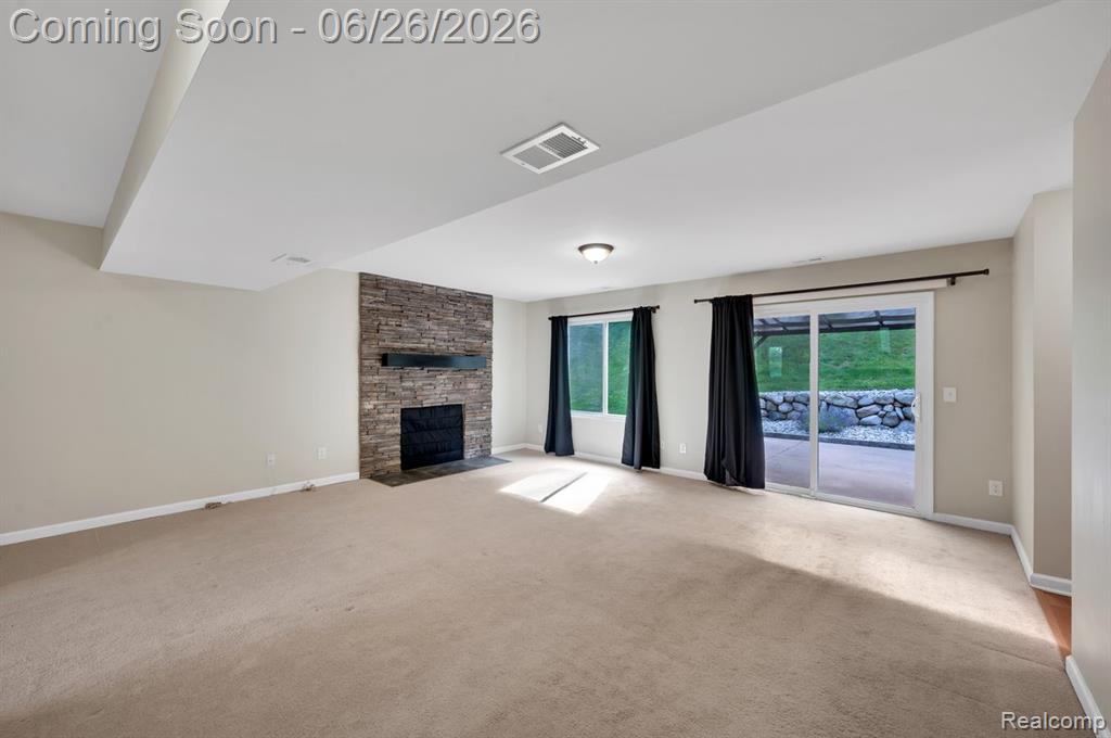 126 Eagle Ridge Road Lake Orion, MI 48360 - Photo 21 of 29