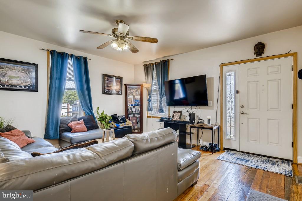 1708 Desoto Road Baltimore, MD 21230 - Photo 5 of 27 Gallery Image 5