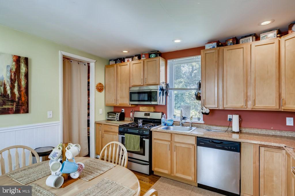 1708 Desoto Road Baltimore, MD 21230 - Photo 9 of 27 Gallery Image 9
