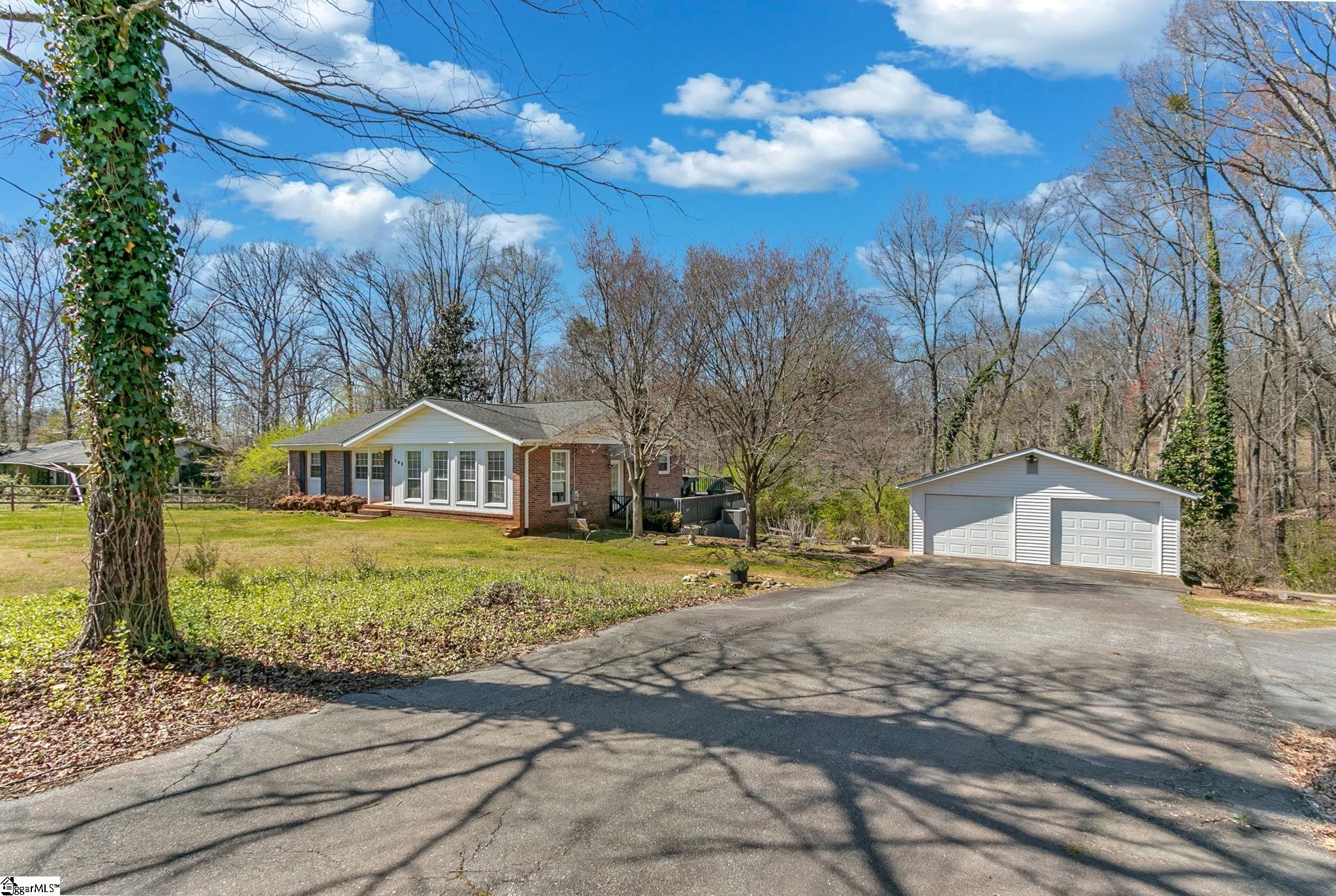 342 Red Hill Road Pickens, SC 29671 - Photo 3 of 36
