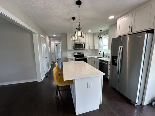 $1,995 | 161 Evergreen Circle, Hendersonville, TN 37075