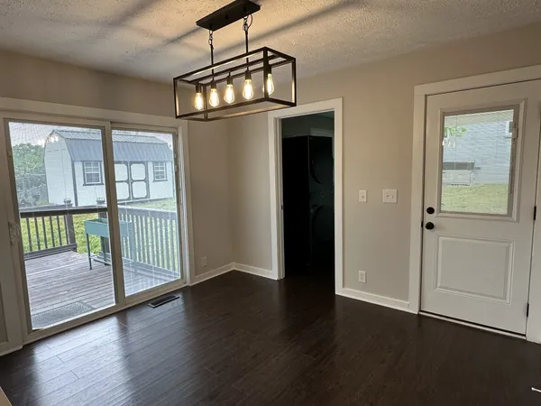 $1,995 | 161 Evergreen Circle, Hendersonville, TN 37075