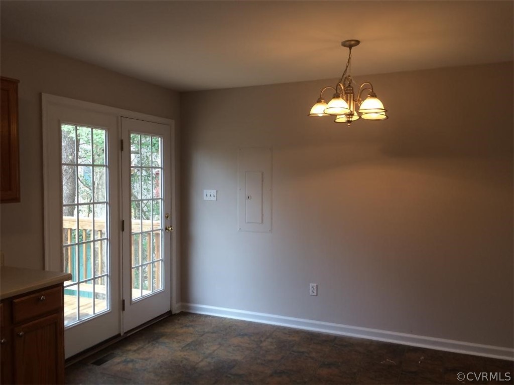 6330 Oak Drive Quinton, VA 23141 - Photo 12 of 21 a view of an empty room with a window