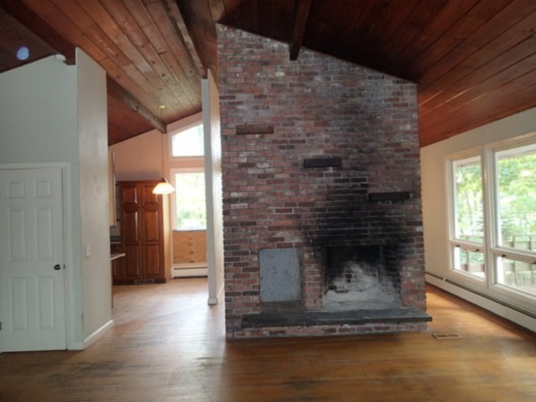 98 Jennings Road Holliston, MA 01746 - Photo 8 of 12 Gallery Image 8