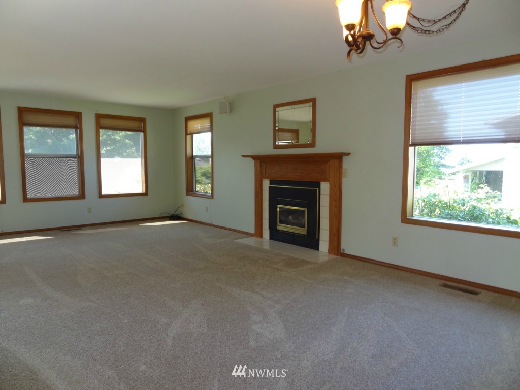 3860 Robby Court Bellingham, WA 98226 - Photo 8 of 15