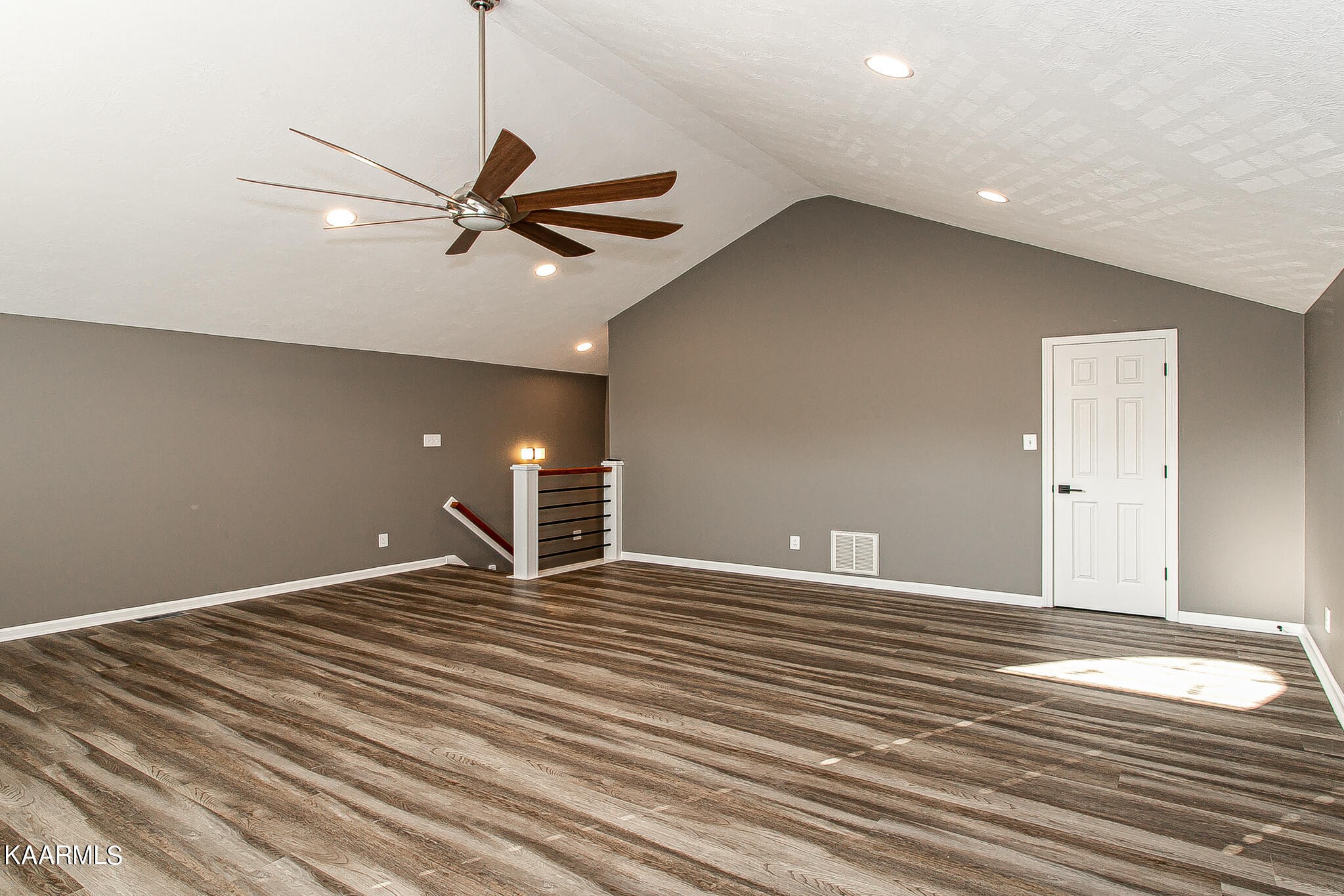 1171 Vale View Road Knoxville, TN 37922 - Photo 30 of 39 Gallery Image 30