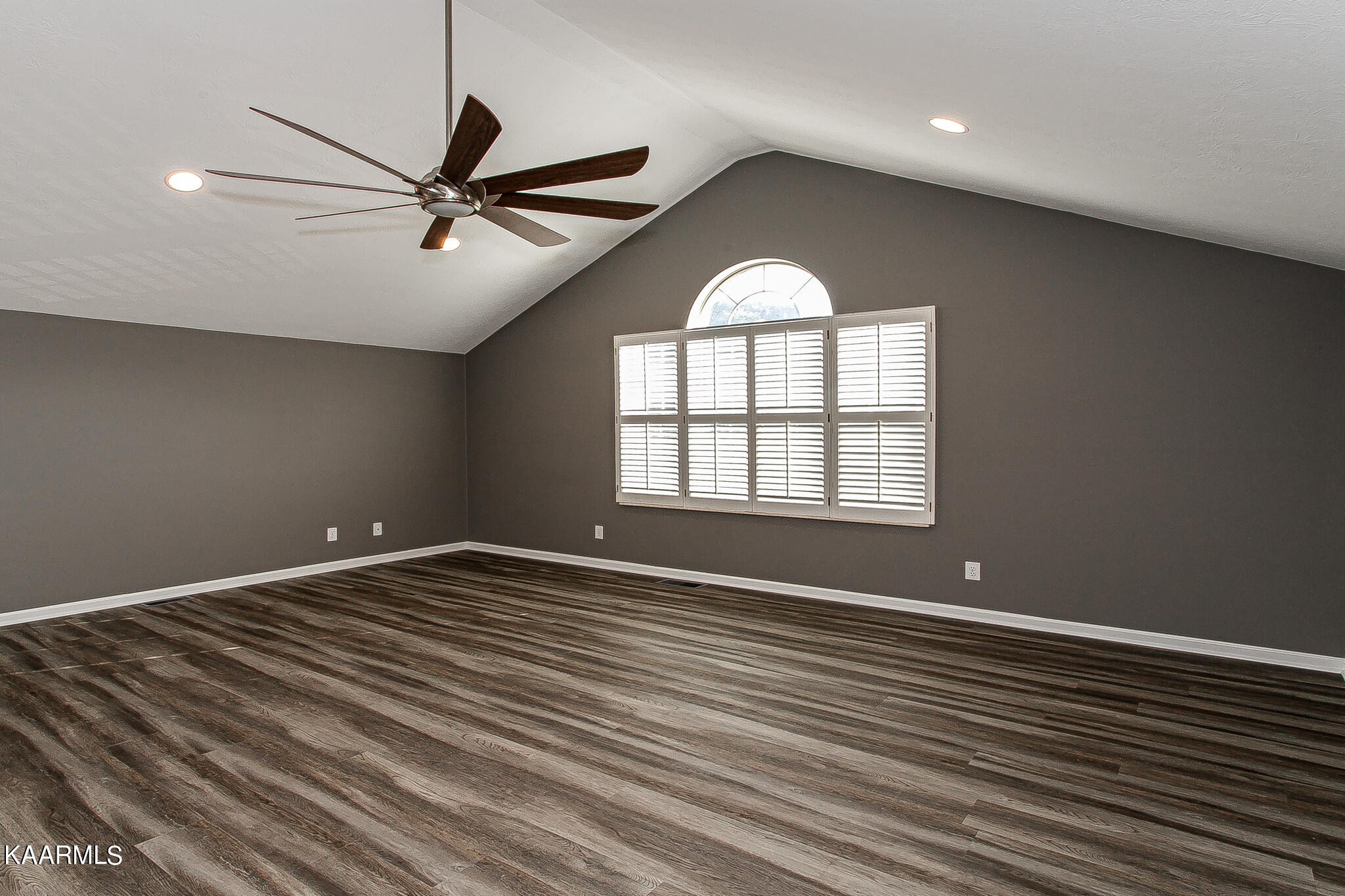 1171 Vale View Road Knoxville, TN 37922 - Photo 32 of 39 Gallery Image 32