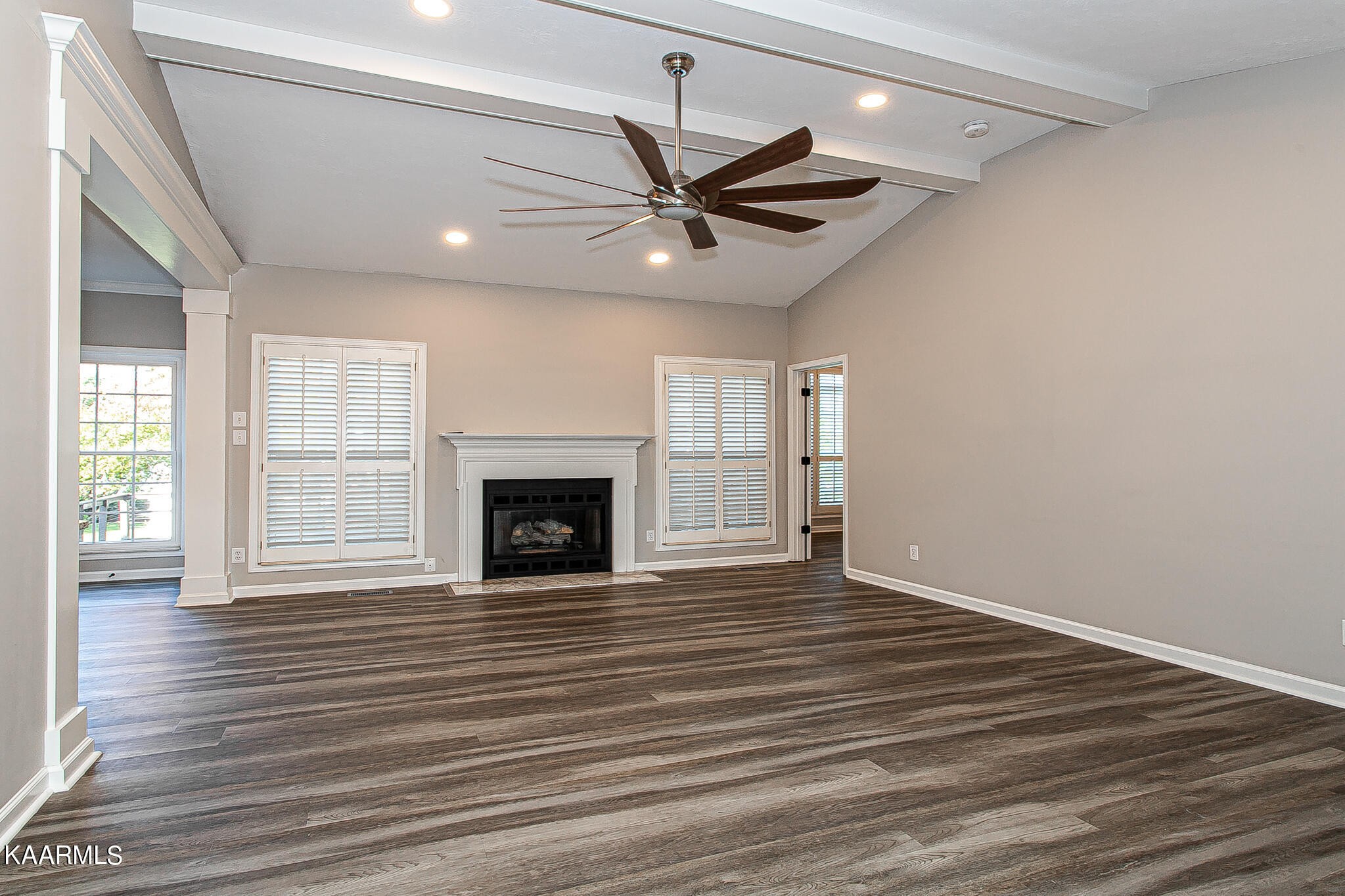 1171 Vale View Road Knoxville, TN 37922 - Photo 4 of 39 Gallery Image 4
