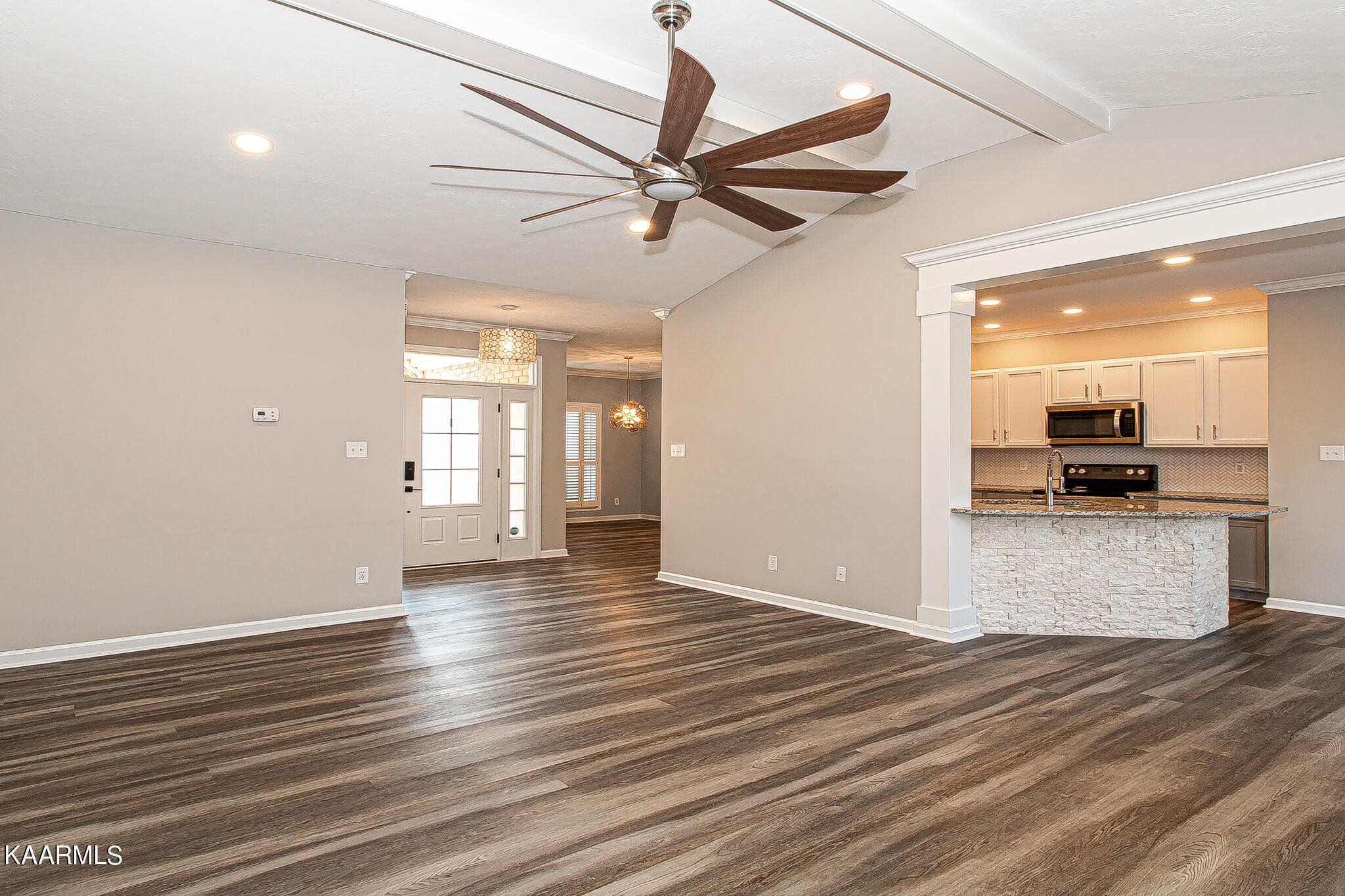 1171 Vale View Road Knoxville, TN 37922 - Photo 7 of 39 Gallery Image 7