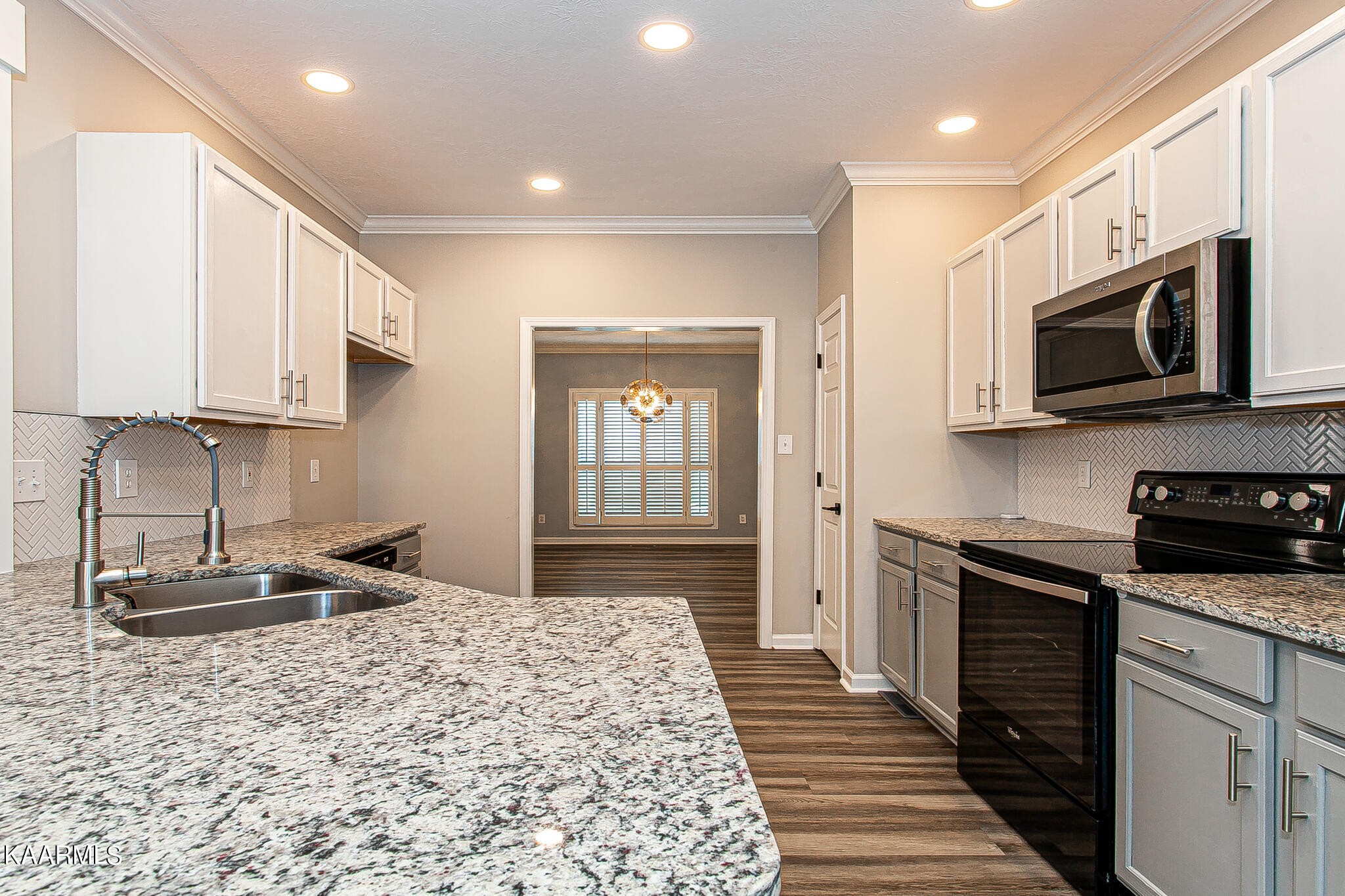 1171 Vale View Road Knoxville, TN 37922 - Photo 9 of 39 Gallery Image 9