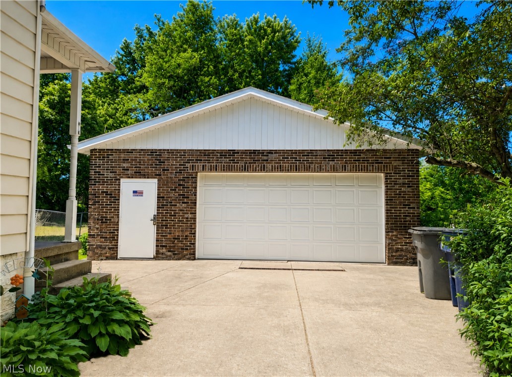 2446 Vestal Road Youngstown, OH 44509 - Photo 18 of 23