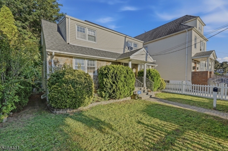 9 Raritan Avenue Paterson, NJ 07503 - Photo 2 of 47 Gallery Image 2