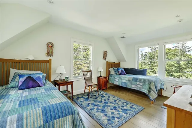 $2,475,000 | 1702 Drift Road, Westport, MA 02790