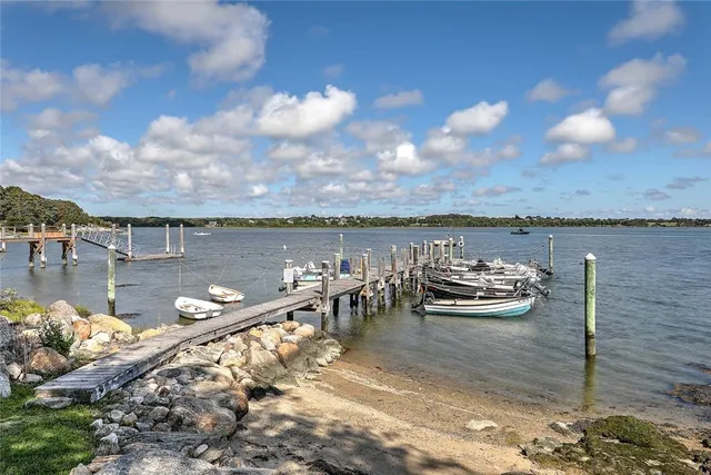 $2,475,000 | 1702 Drift Road, Westport, MA 02790