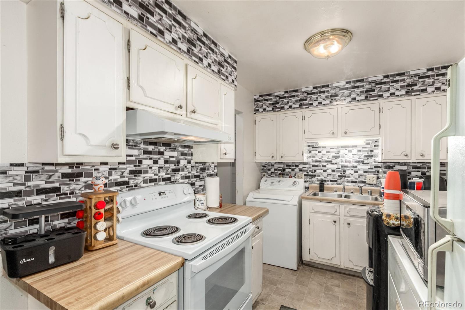 4628 Swadley Street Wheat Ridge, CO 80033 - Photo 9 of 50