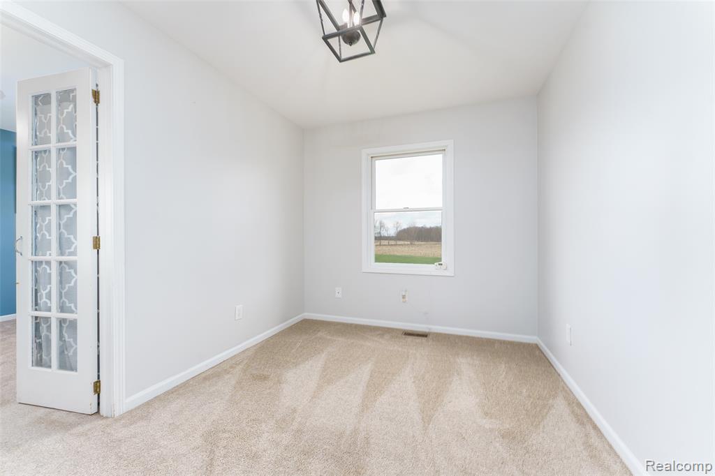 10488 West Grand River Road Fowlerville, MI 48836 - Photo 19 of 34