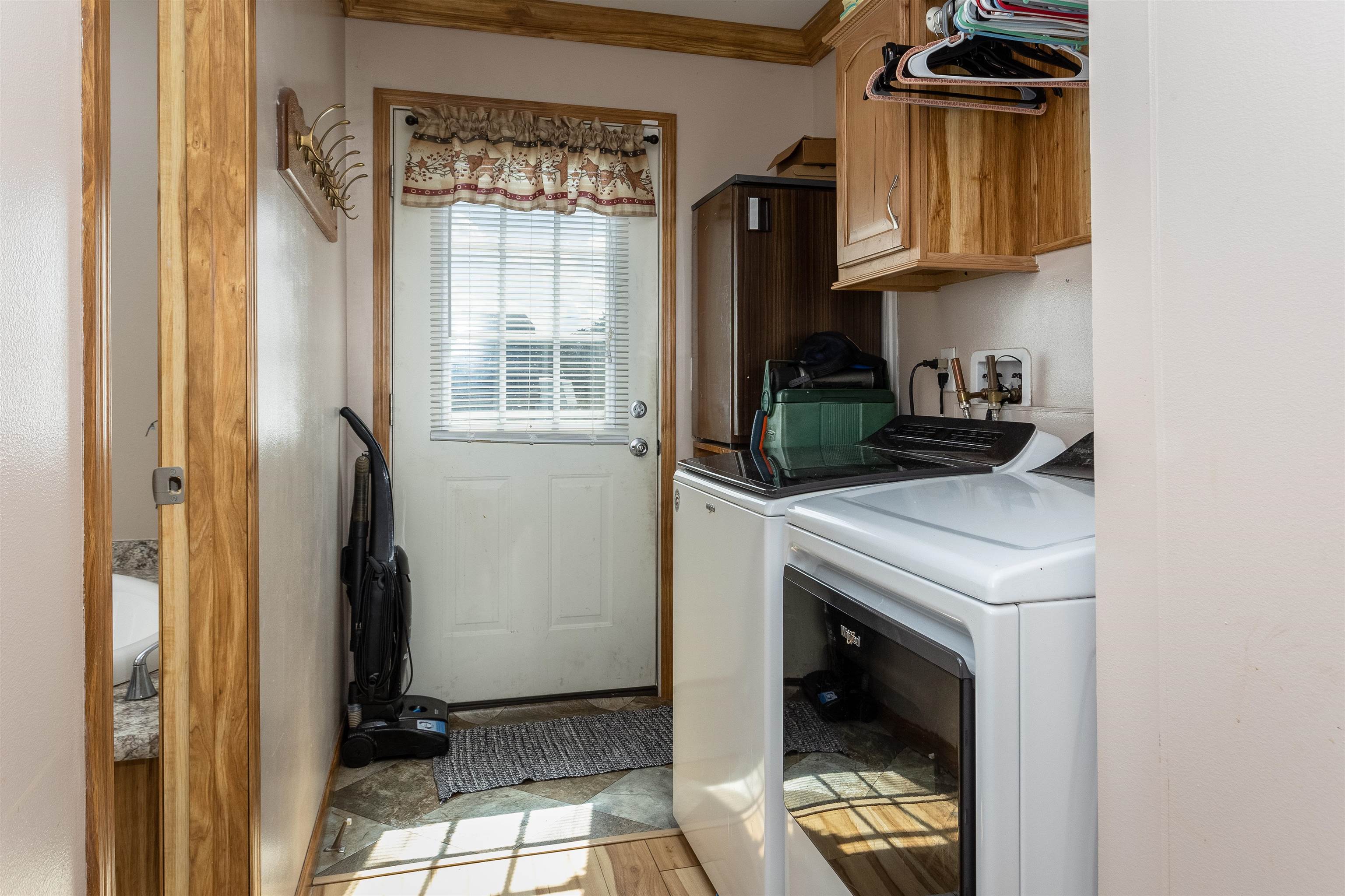 3822 Berrytown Road Elkton, VA 22827 - Photo 11 of 41 Gallery Image 11
