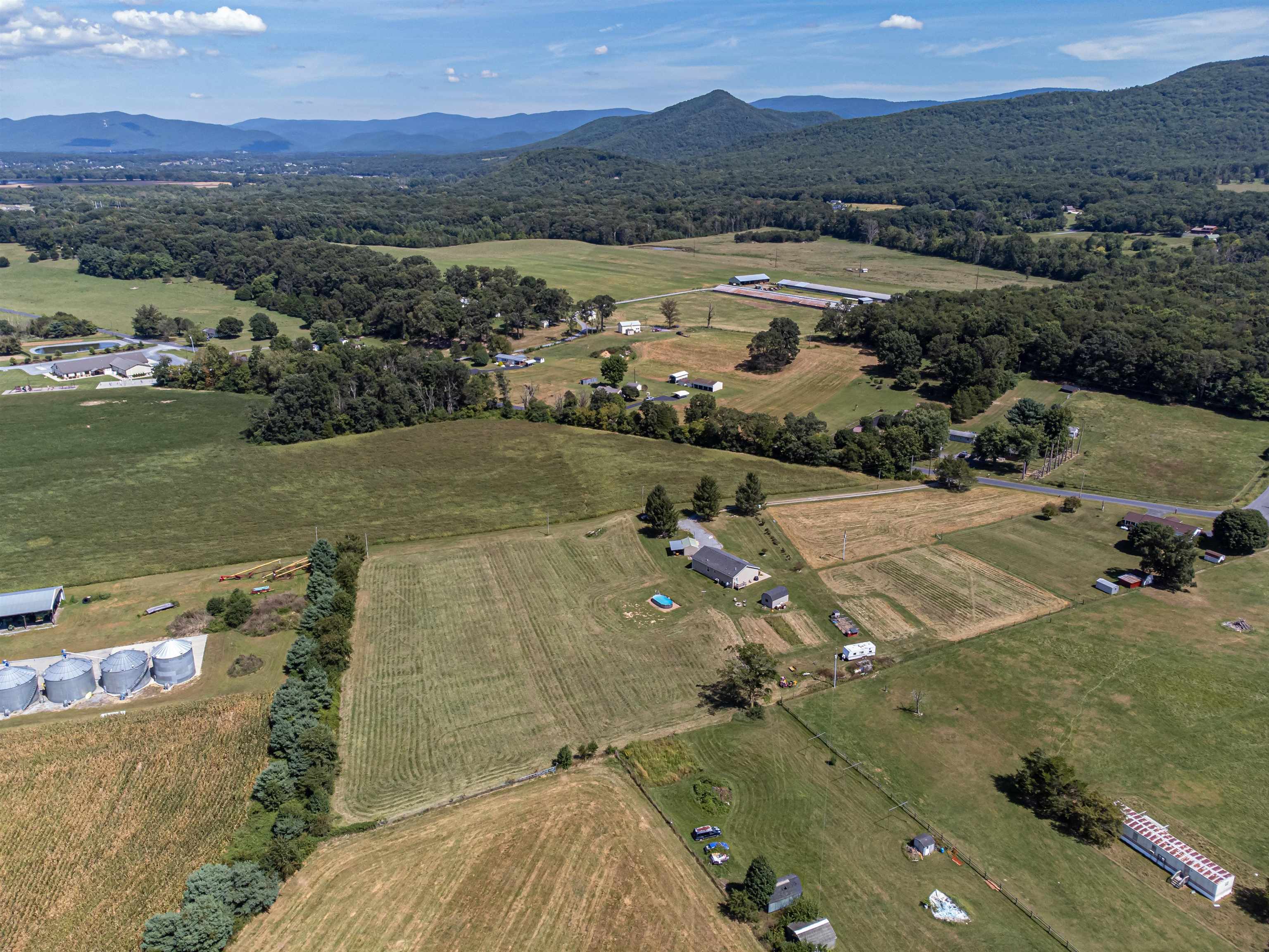 3822 Berrytown Road Elkton, VA 22827 - Photo 36 of 41 Gallery Image 36