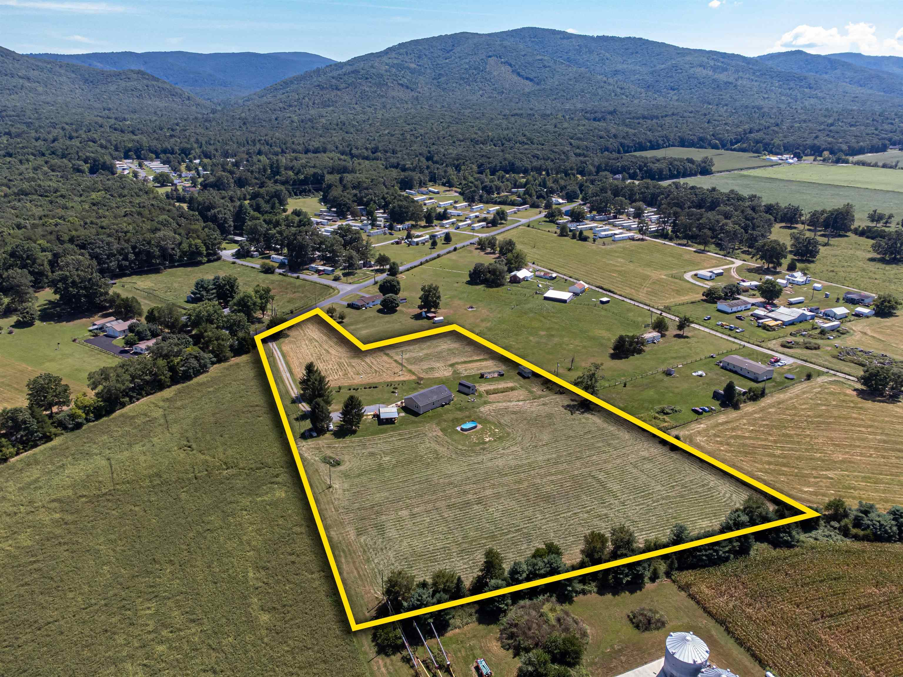 3822 Berrytown Road Elkton, VA 22827 - Photo 38 of 41 Gallery Image 38