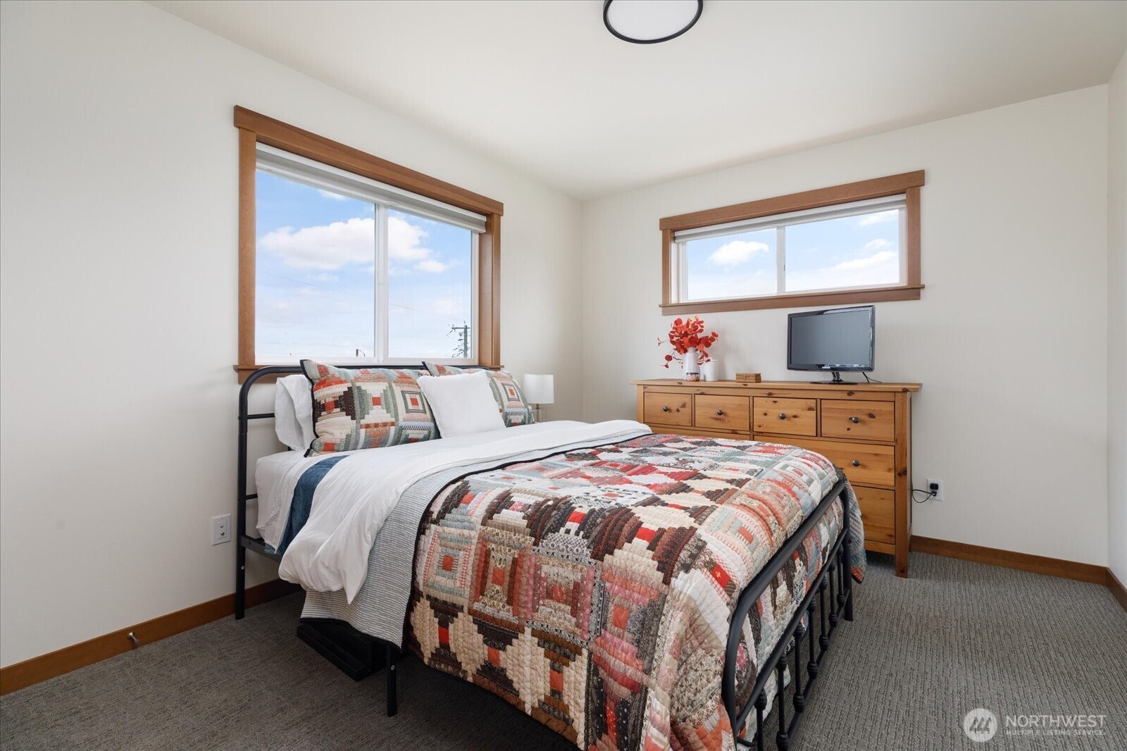 5003 Eagle Ridge Drive Freeland, WA 98249 - Photo 26 of 34 Gallery Image 26