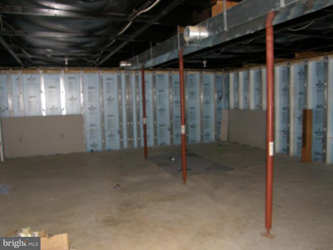 14026 Maple Ridge Hancock, MD 21750 - Photo 5 of 9 Basement
