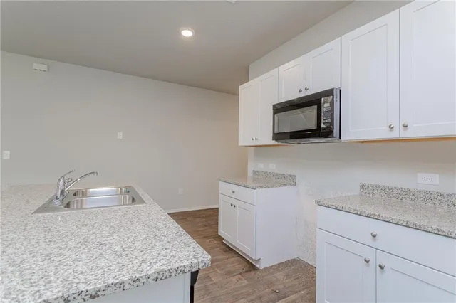 $2,425 | 13525 Brahmin Drive, Austin, TX 78724