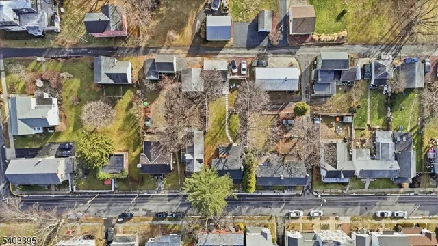 $400,000 | 53 Brunswick Avenue, Bloomsbury, NJ 08804