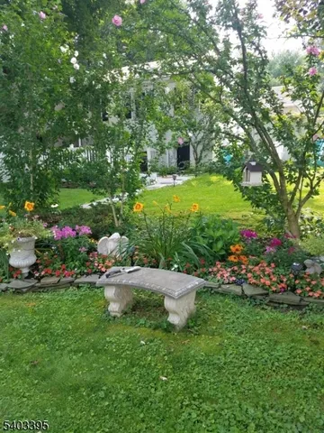 $400,000 | 53 Brunswick Avenue, Bloomsbury, NJ 08804