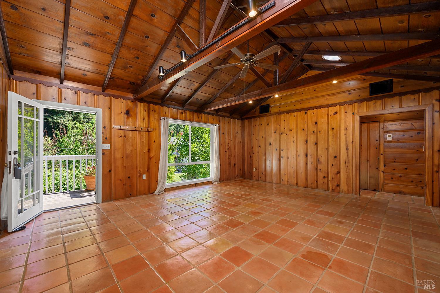 10590 Grays Road Forestville, CA 95436 - Photo 9 of 38