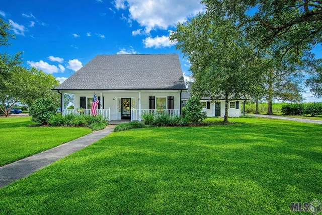 $385,000 | 425 Hale Drive, Thibodaux, LA 70301