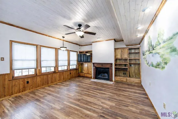 $375,000 | 425 Hale Drive, Thibodaux, LA 70301